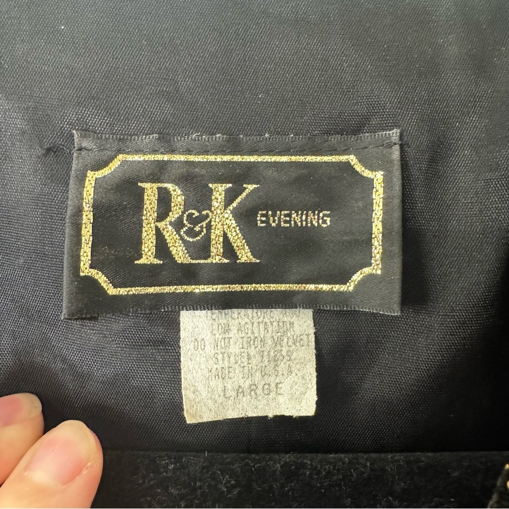 Vintage R&K Evening Black Velvet & Gold Button Up Blouse Size Large - Picture 6 of 7